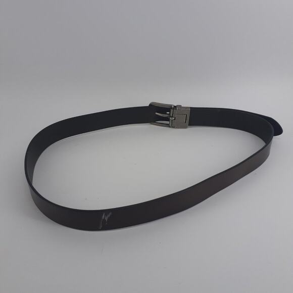 Levi's Men's Leather Dark Belt Brown Size 40 Silver Tone Single prong Buckle - Picture 10 of 13